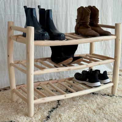 Étagère en bois pour chaussures